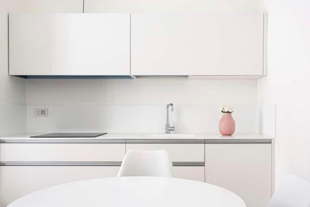 מילאנו Luxury One Bedroom Corso Buenos Aires מראה חיצוני תמונה