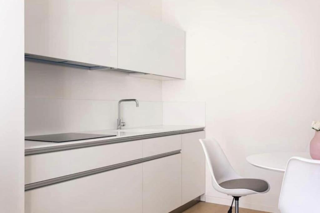 מילאנו Luxury One Bedroom Corso Buenos Aires מראה חיצוני תמונה